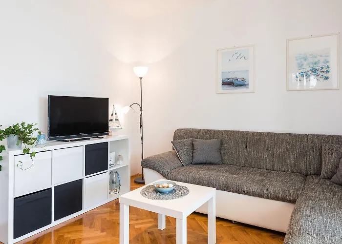 Bezauberndes Nur 150 Meter Zum Mit Meerblick, Grill, Wifi * Селце